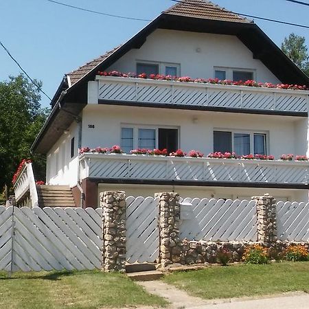 Betti Vendégház Alsópáhok Extérieur photo
